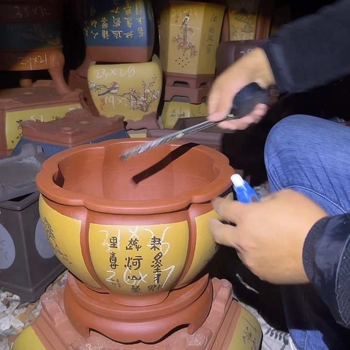 紫砂花盆紫砂花盆