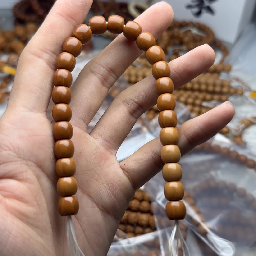 吊坠猴头核桃直切