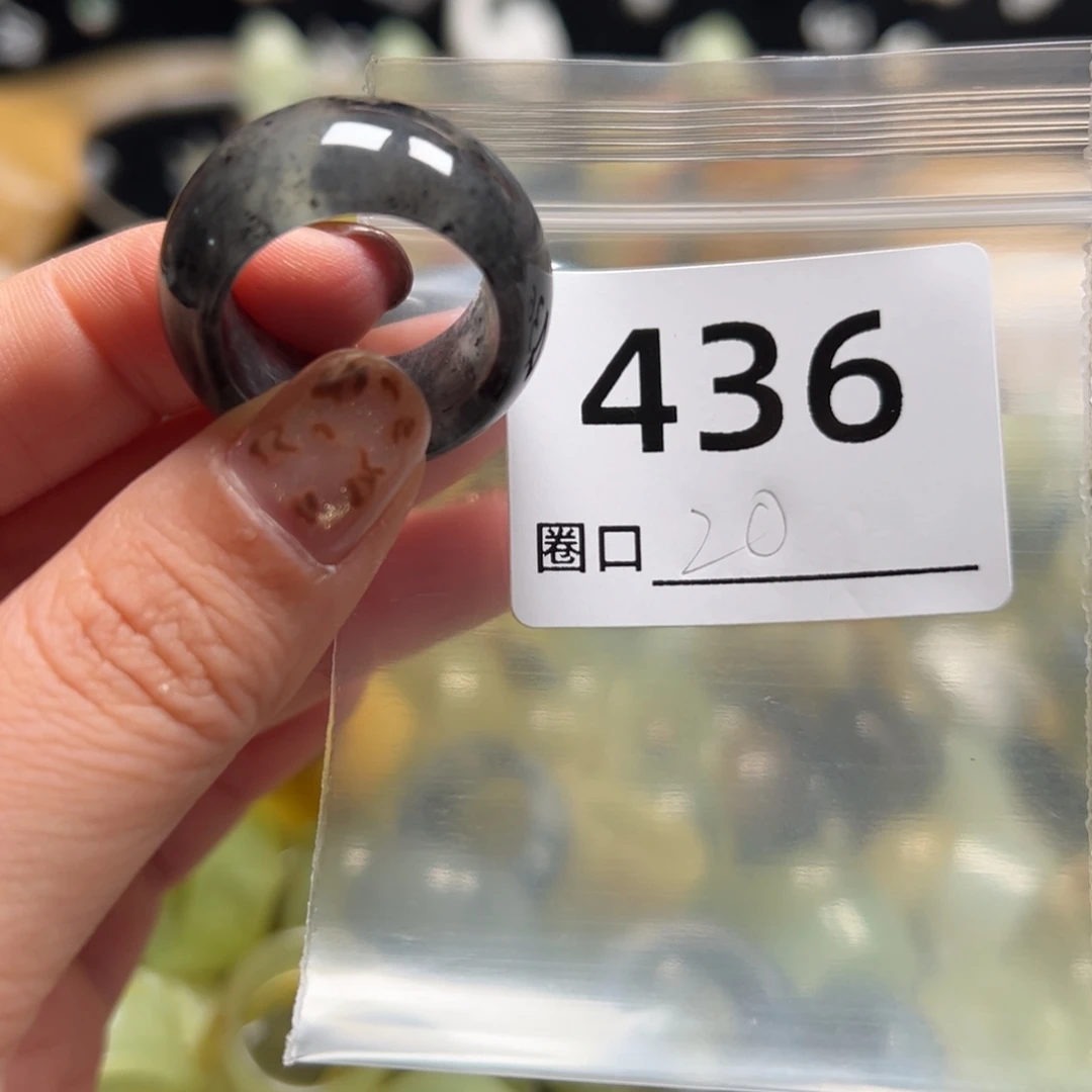 姐***羯蛇纹石玉未镶嵌戒指