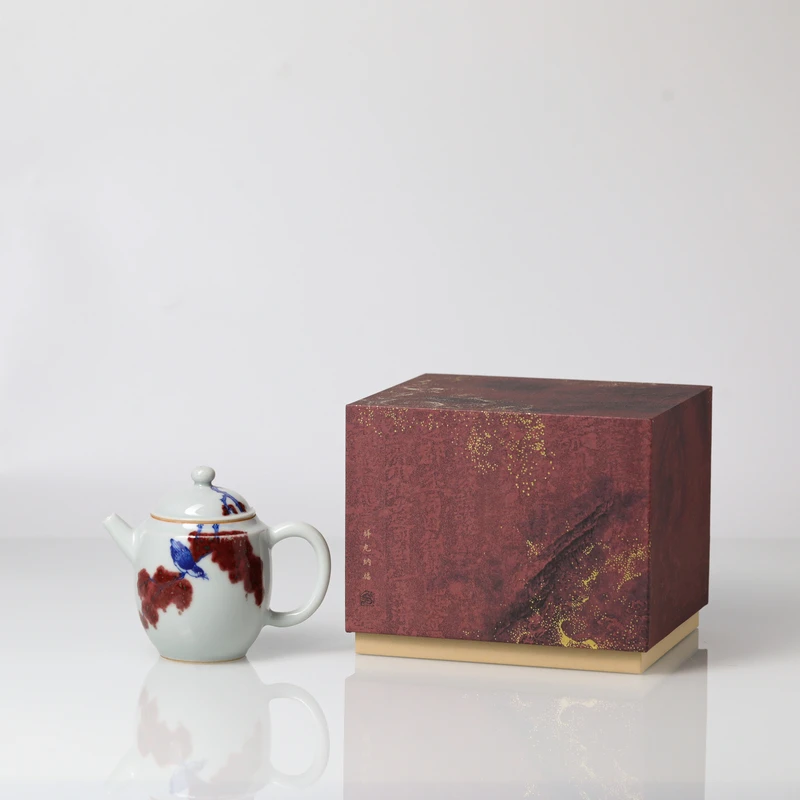 手绘花鸟瓷壶 51241120-16