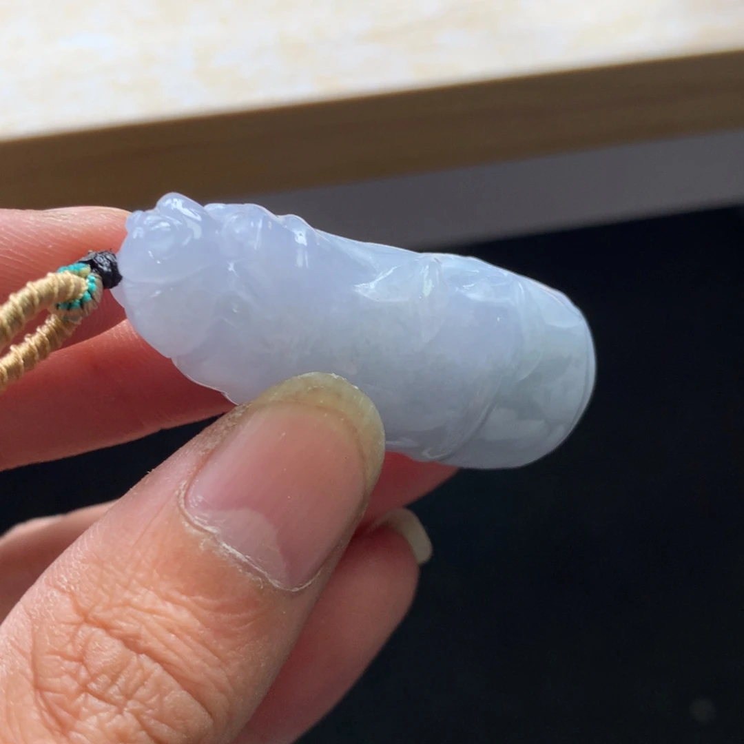 翡翠未镶嵌颈饰吊坠