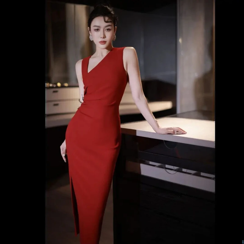 2025夏季新款时尚连衣裙性感辣妹包臀洋气休闲百搭外穿气质显瘦女