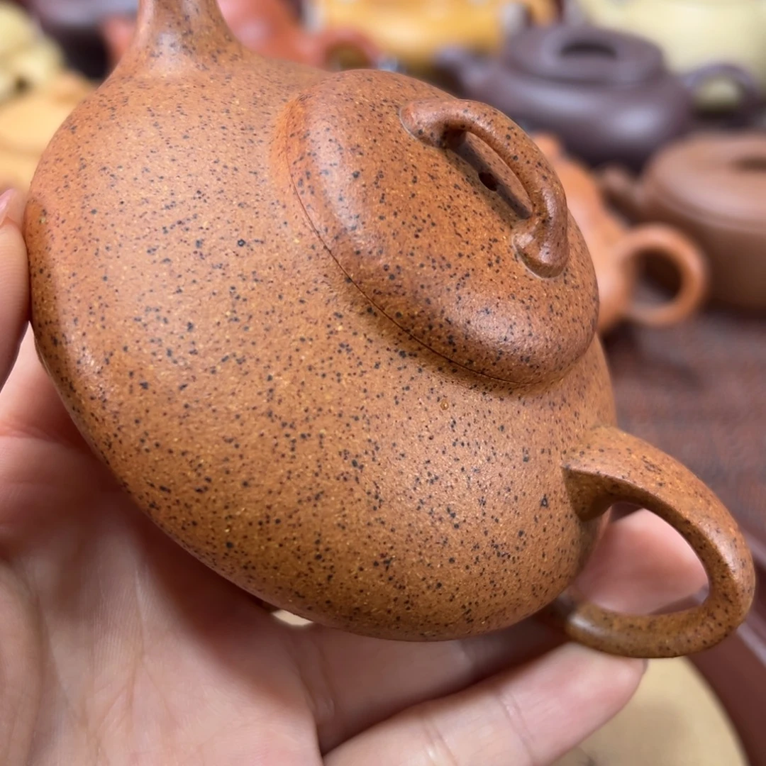 K***u紫砂茶壶老宕口桃花泥