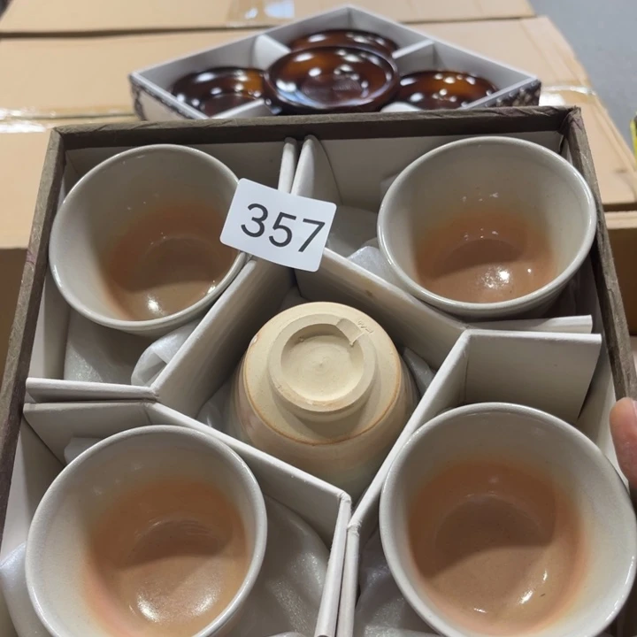 盖碗瓷器制作工艺精湛