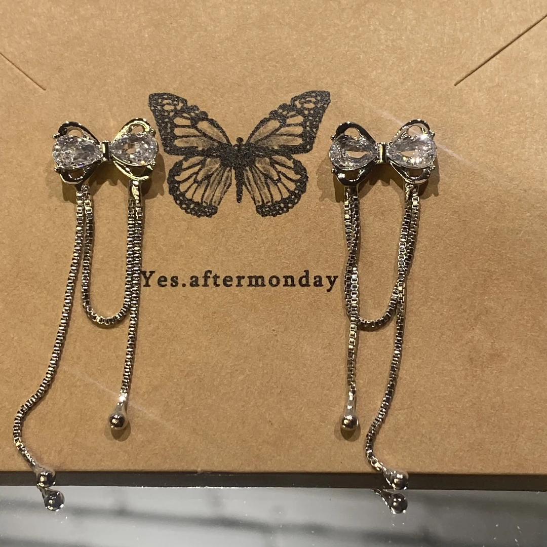 合金莫桑石耳饰 小众百搭设计感时尚复古冷淡风耳钉10500-15