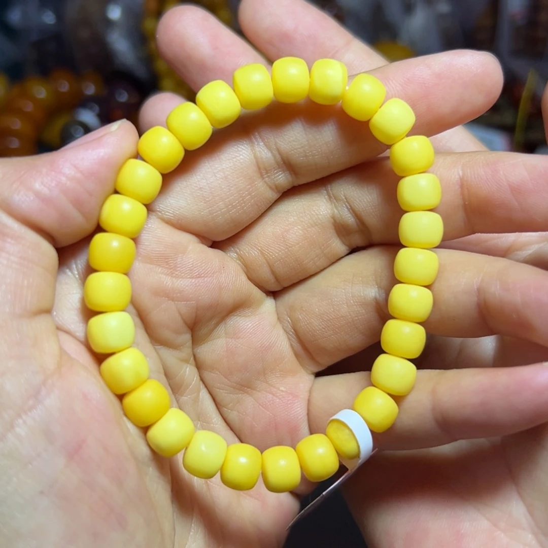 未镶嵌琥珀珠宝奇石363