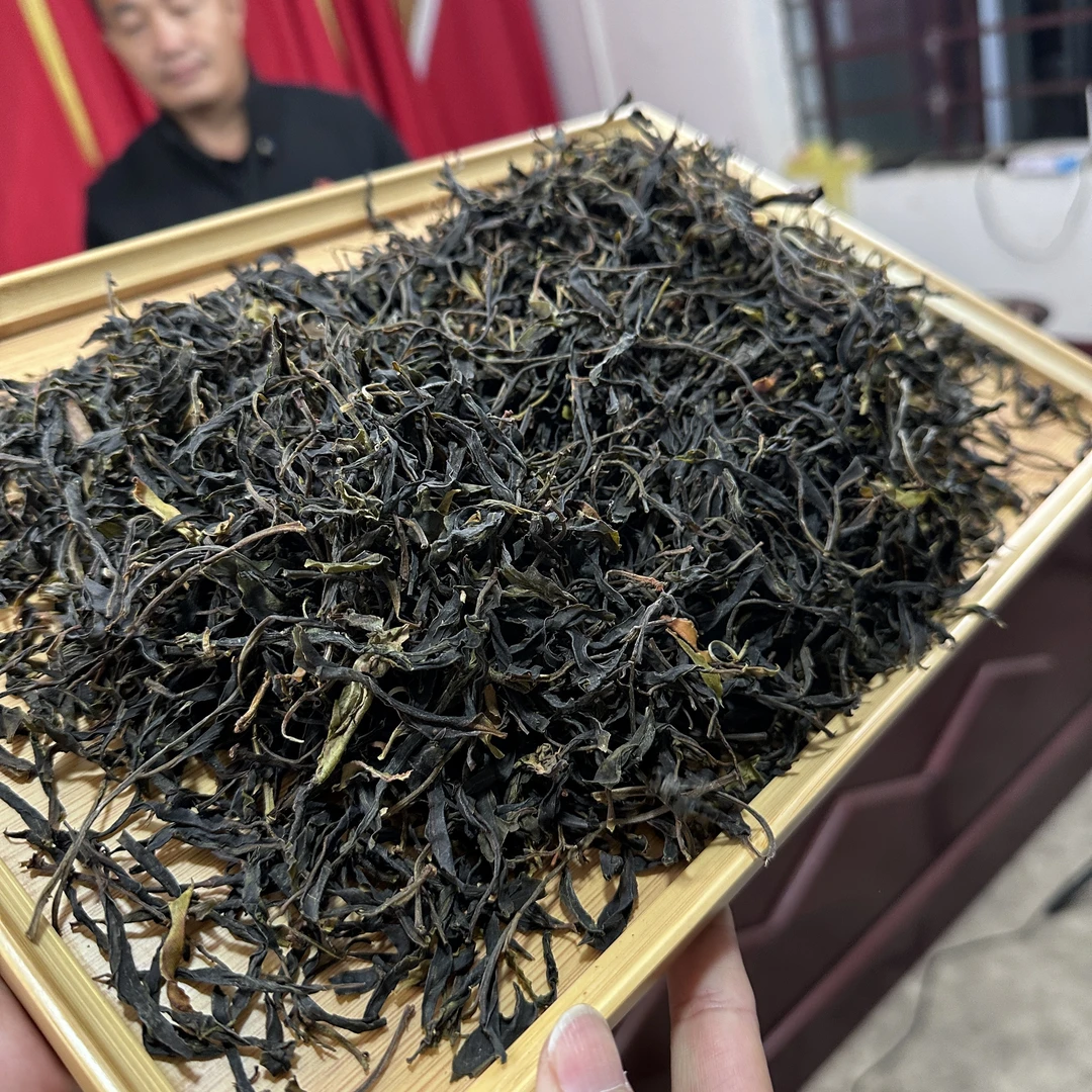 【野生· 生茶散茶】2025年 · 头春头采  · 普洱生茶 · 100克