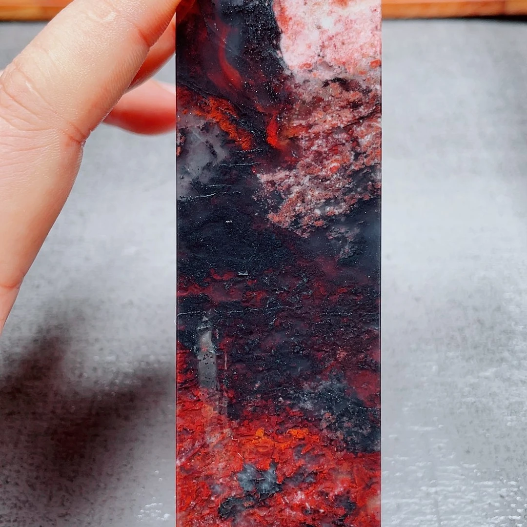 玉桂林鸡血玉印章镇尺35