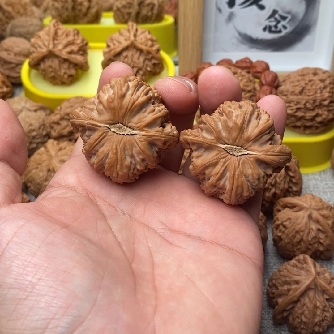 吊坠文玩核桃白狮子43