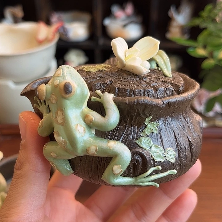 千玺造物青蛙宝瓶壶