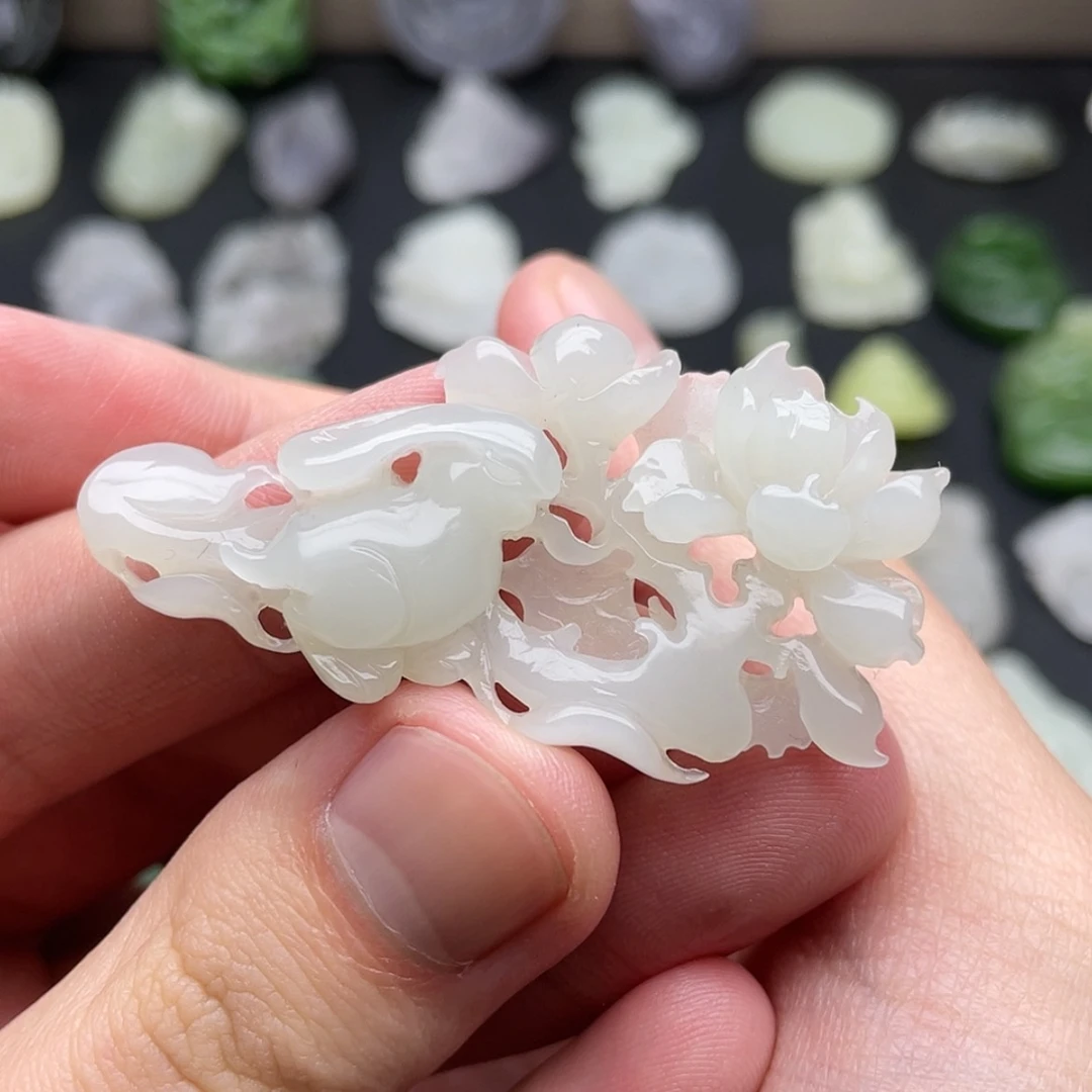 【闪购商品】颈饰未镶嵌和田玉