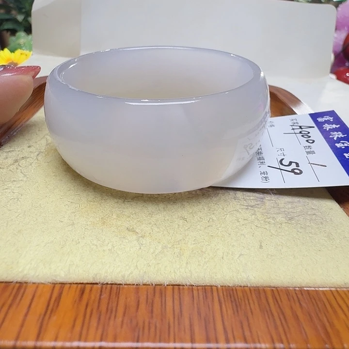 如****玛瑙/玉髓未镶嵌手镯