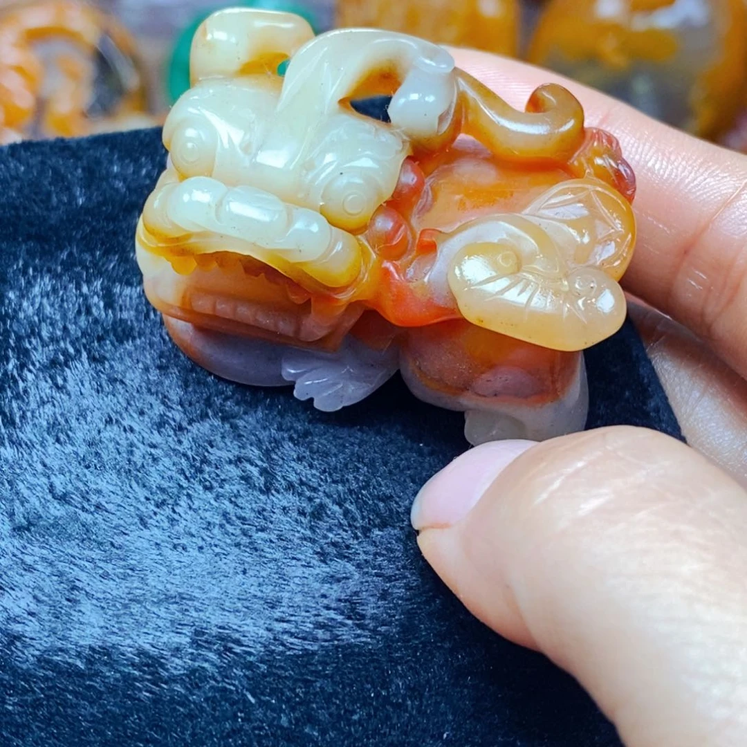 未镶嵌石英质玉（黄龙玉）吊坠(不含链)