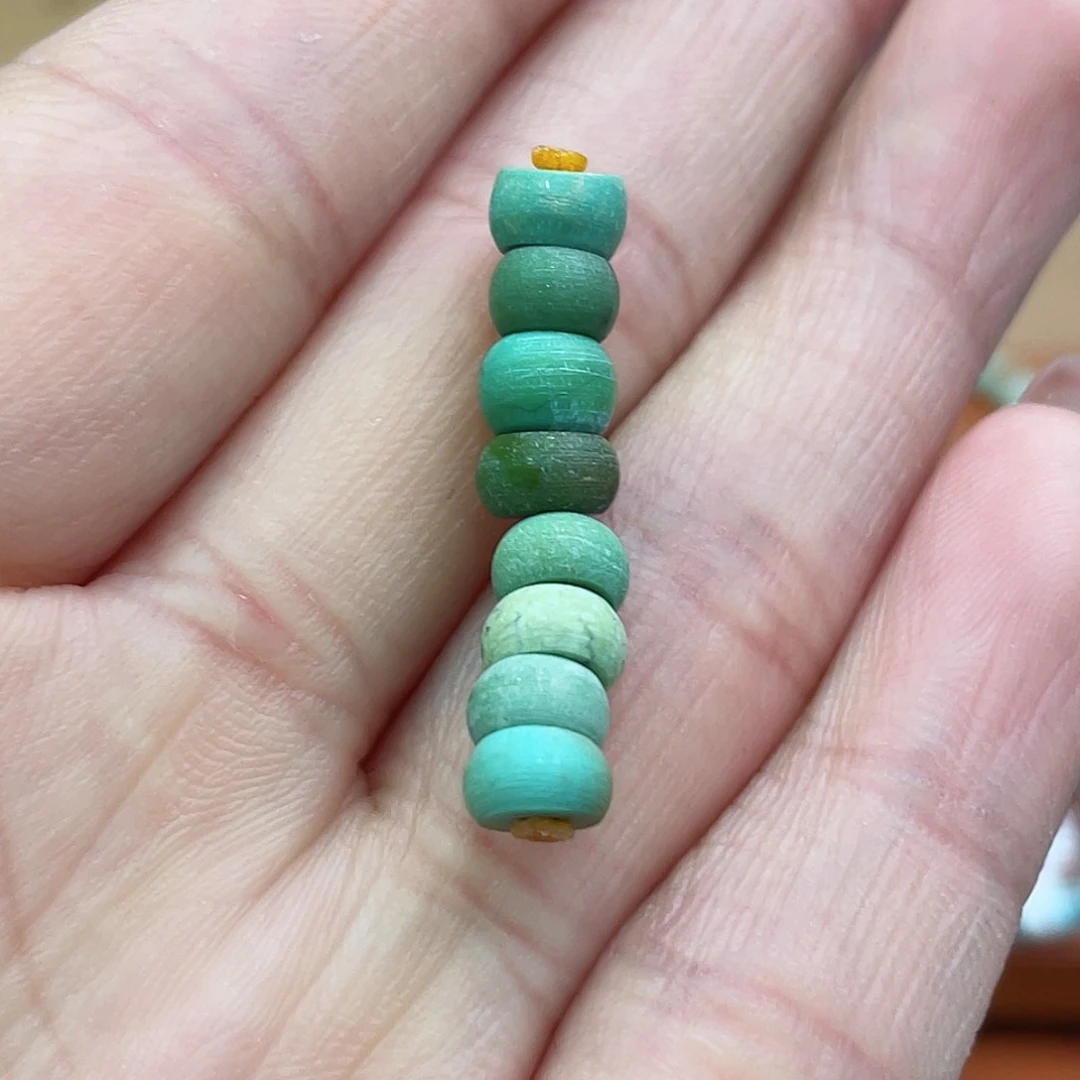 未镶嵌绿松石珠宝奇石䬶