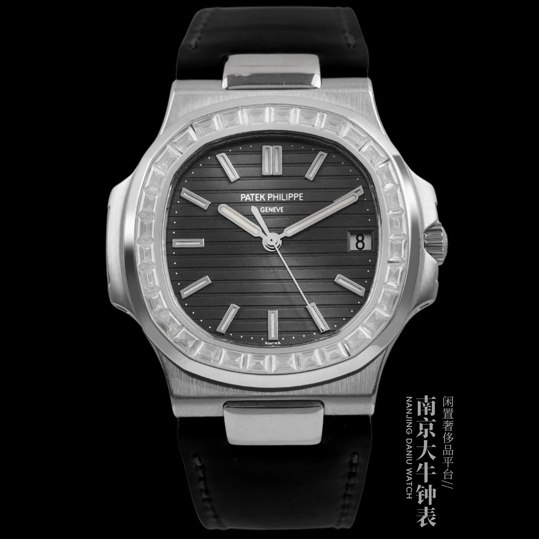 99新 Patek Philippe/百达翡丽 5711g后钻/18k白金/单表/40mm