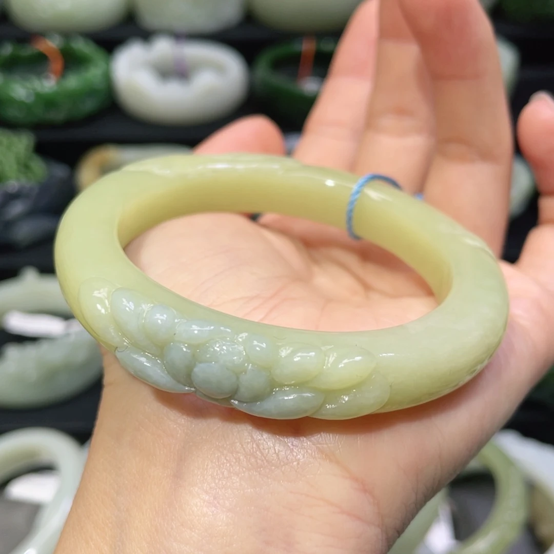 未镶嵌手镯和田玉43