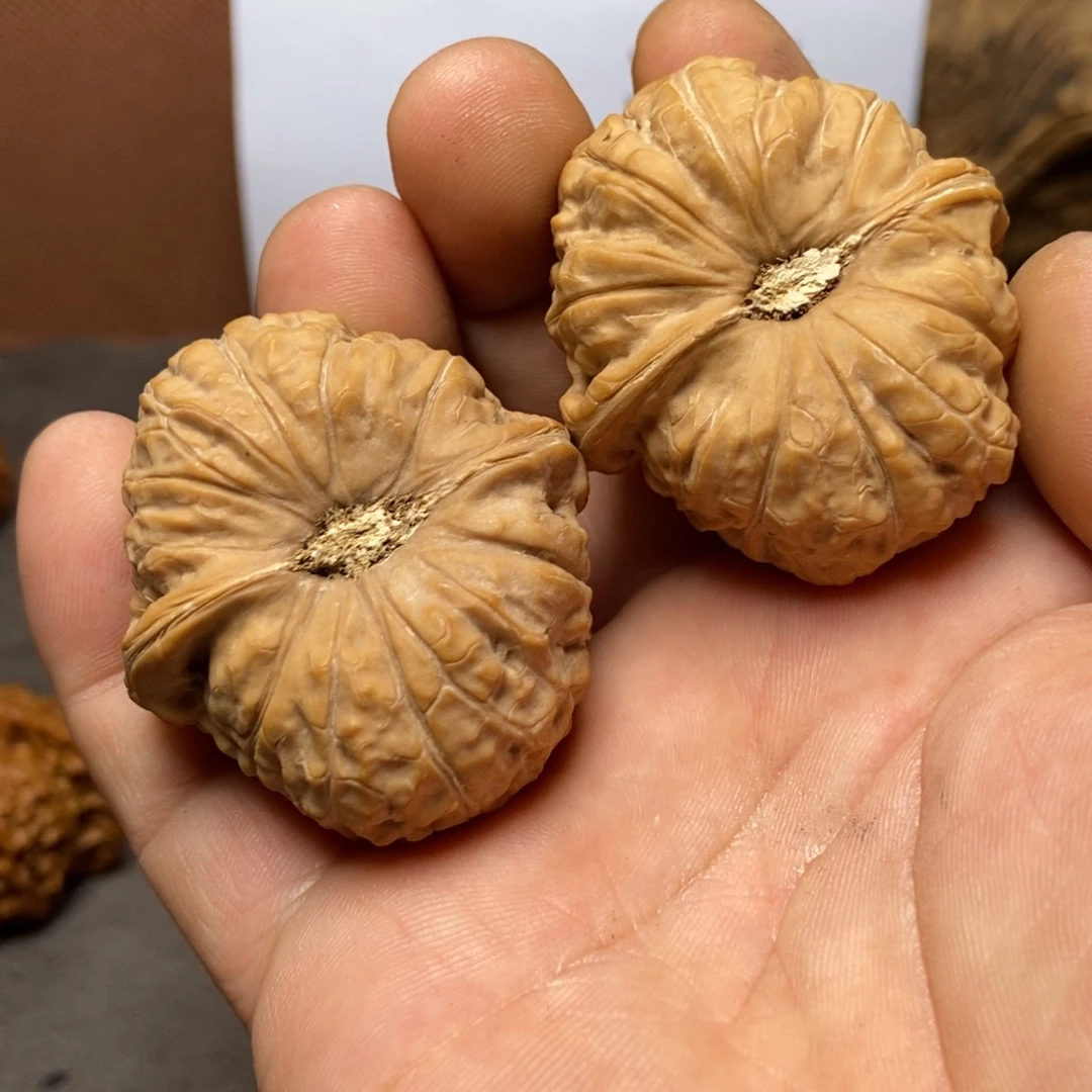 文玩核桃把件南瓜墩