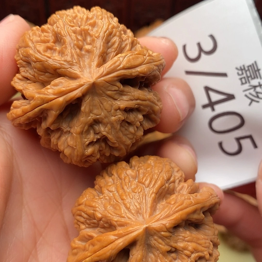山***对文玩核桃把件44粗筋