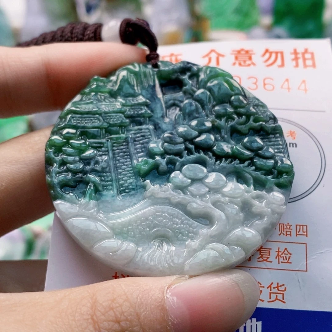 吊坠(不含链)未镶嵌翡翠