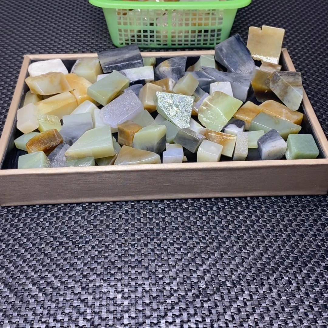 和田玉（糖玉）未镶嵌珠宝半成品