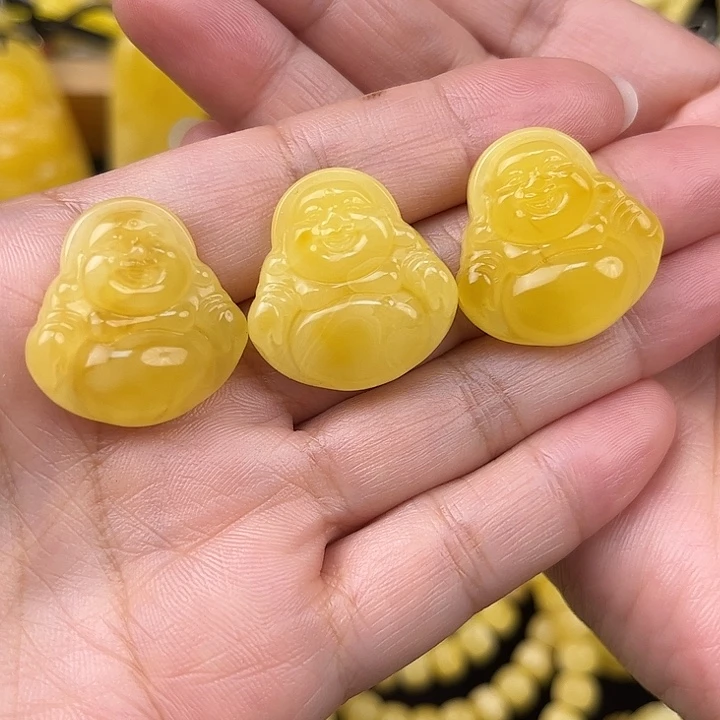 琥珀未镶嵌颈饰琥珀，多样性发其一