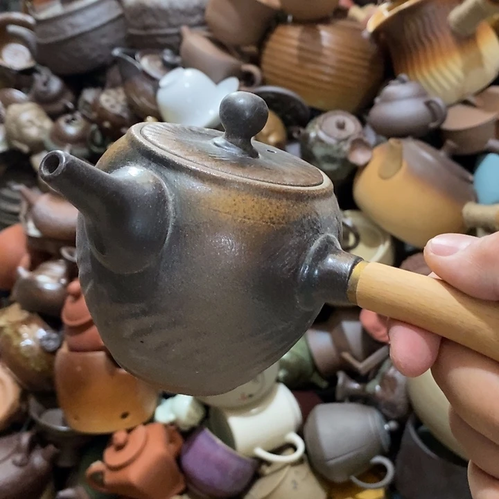 瓷片然后又要在朋友圈翻朋友圈
