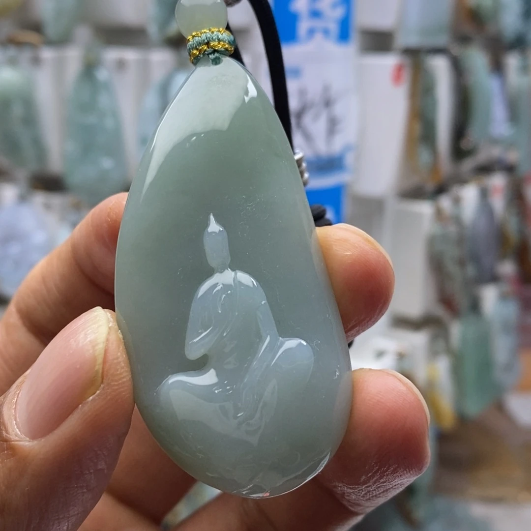 翡翠颈饰未镶嵌6****g佛