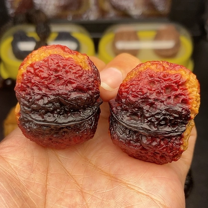 【闪购商品】文玩核桃把件39尺鱼子纹金蟾