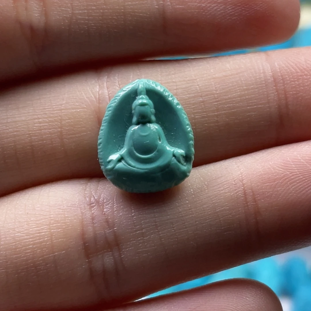 绿松石未镶嵌天然原矿绿松石雕件