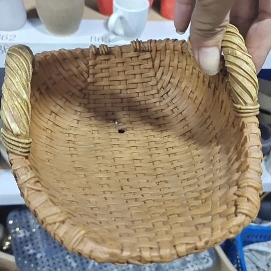 微瑕陶瓷花盆满12包邮
