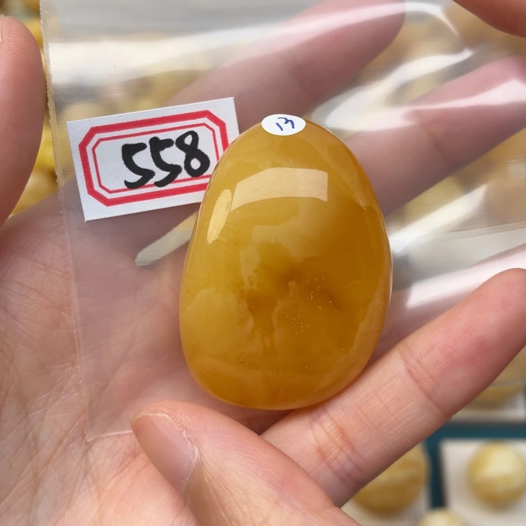 暮***晴裸石蜜蜡未镶嵌瑕疵
