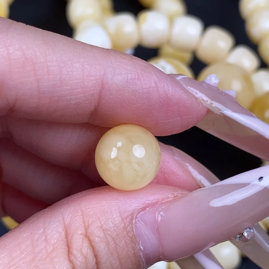 琥珀未镶嵌珠宝奇石215