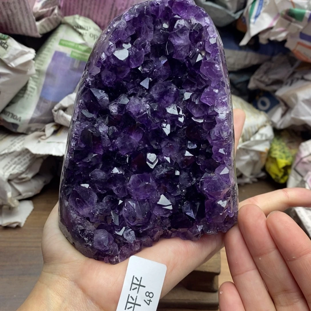 未镶嵌水晶珠宝半成品