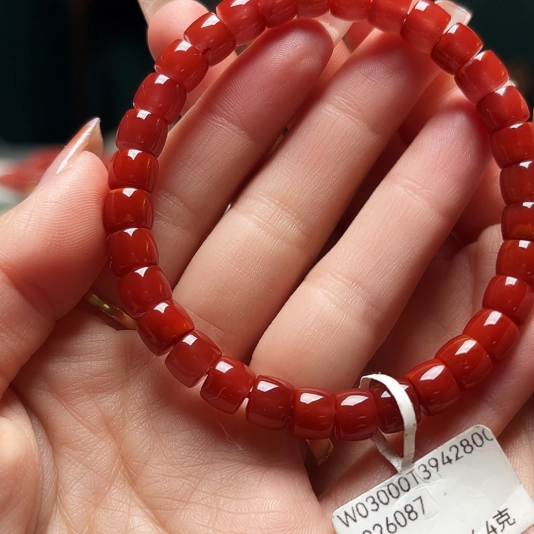 南红玛瑙未镶嵌珠宝奇石