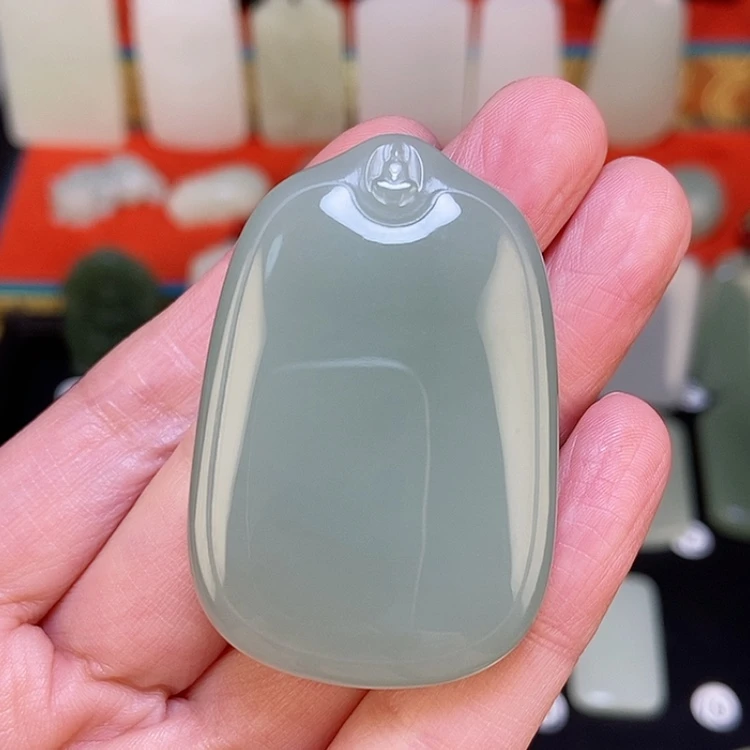 【闪购商品】颈饰未镶嵌和田玉