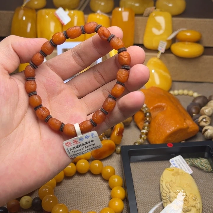 琥珀未镶嵌珠宝奇石