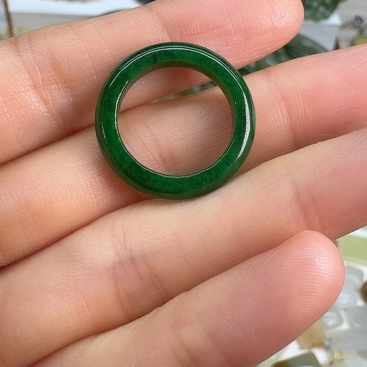 翡翠戒指未镶嵌圈口备注