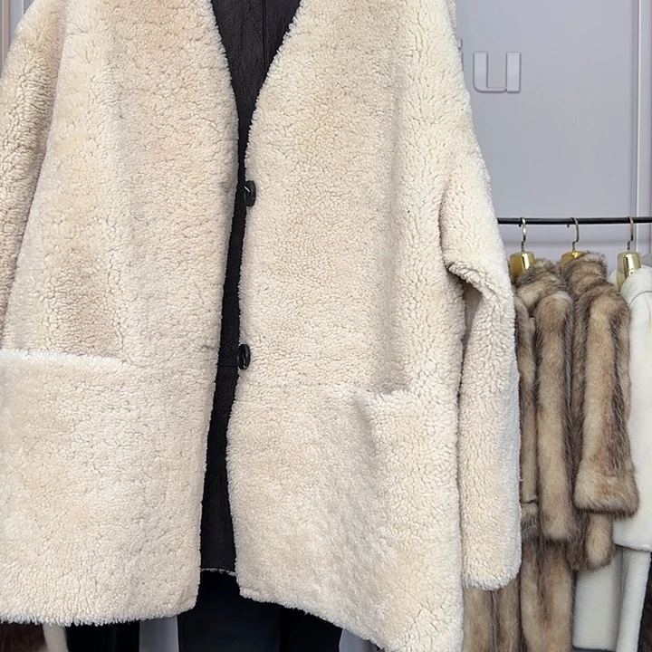 恒玖新款女装外套543