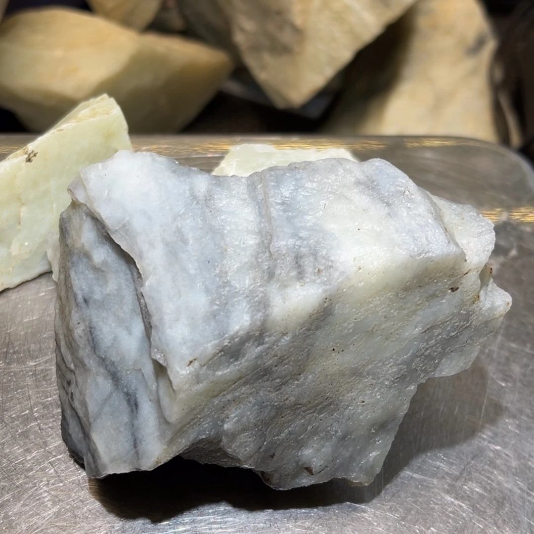 和田玉未镶嵌摆件