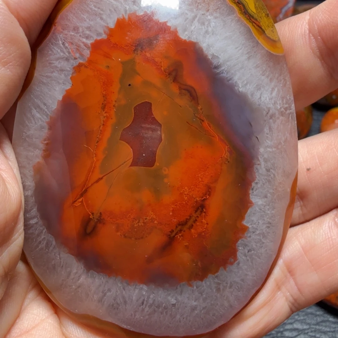 玛瑙/玉髓吊坠未镶嵌三***猫