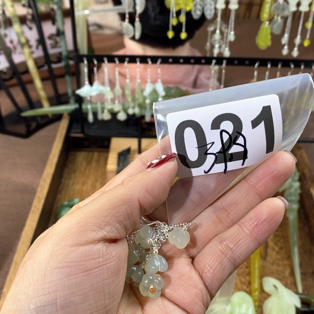 蛇纹石玉玉簪合金巧