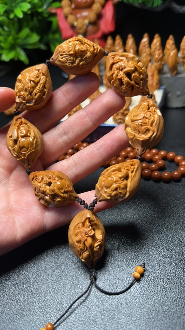 橄榄核雕刻2.5包衣群仙