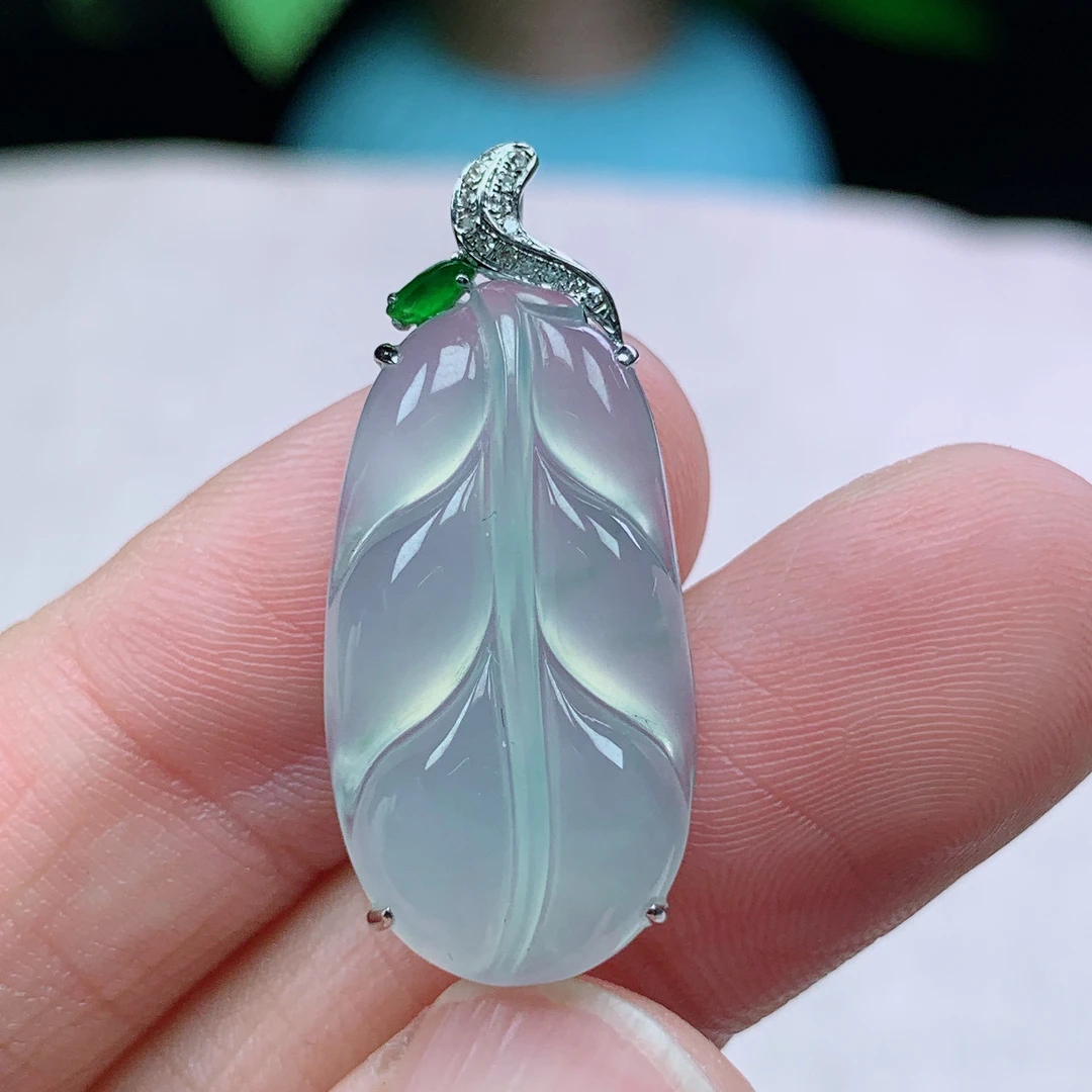 l缅甸天然翡翠A货32-13.3-6.8玉石18k金镶嵌冰种白冰芭蕉叶子吊坠