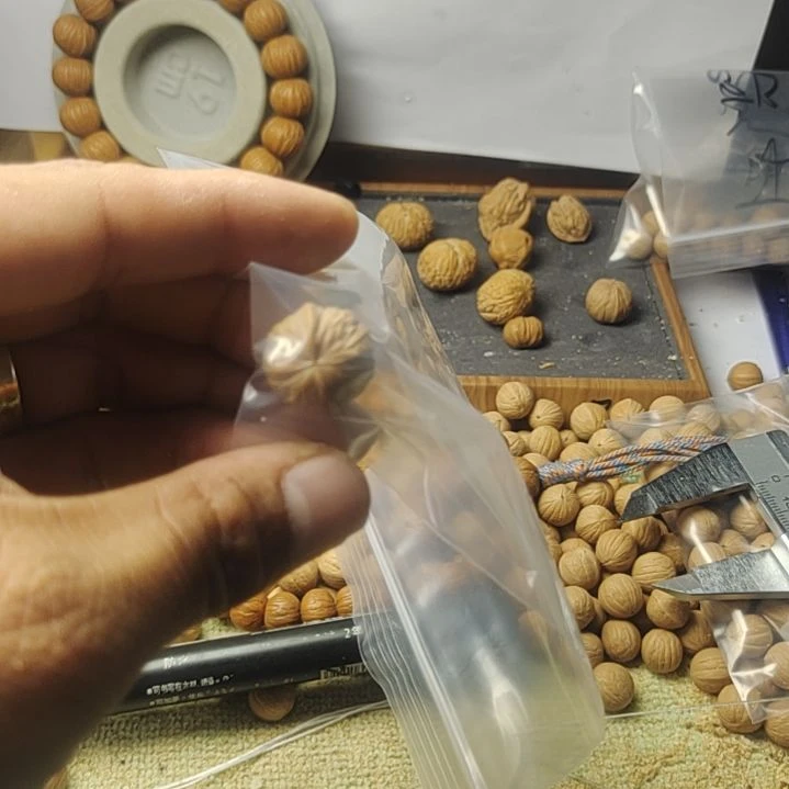 彤***业吊坠龙脊菩提南瓜四棱