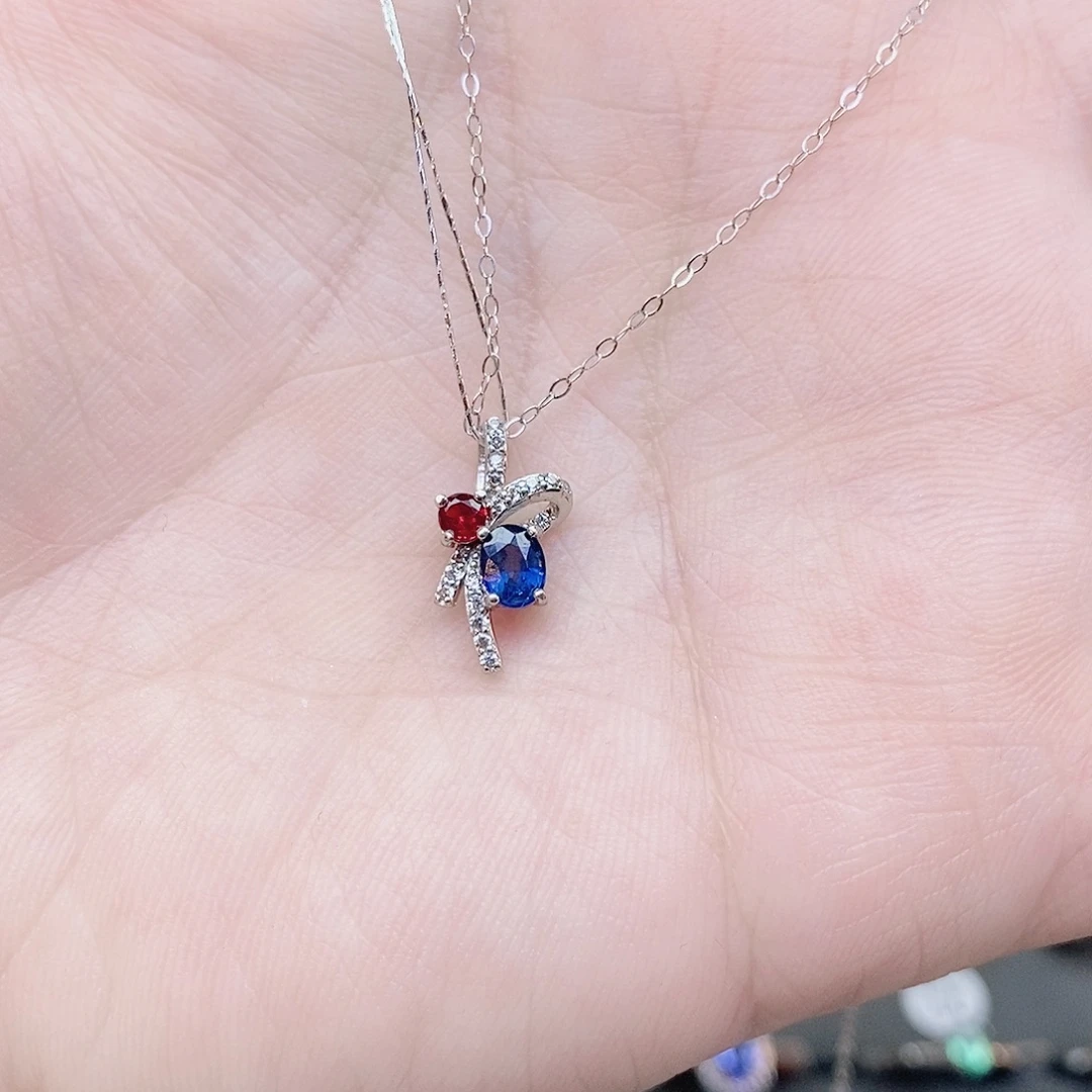 蓝宝石银S925镶嵌吊坠(赠链)