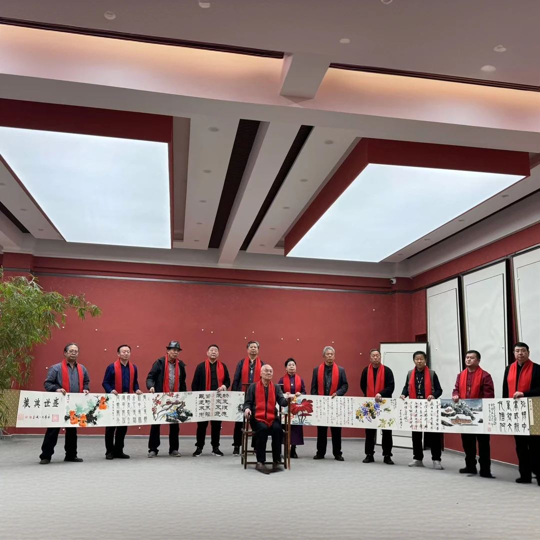 书画红木册页+12位老师现场共创+红木锦盒发货+带防伪