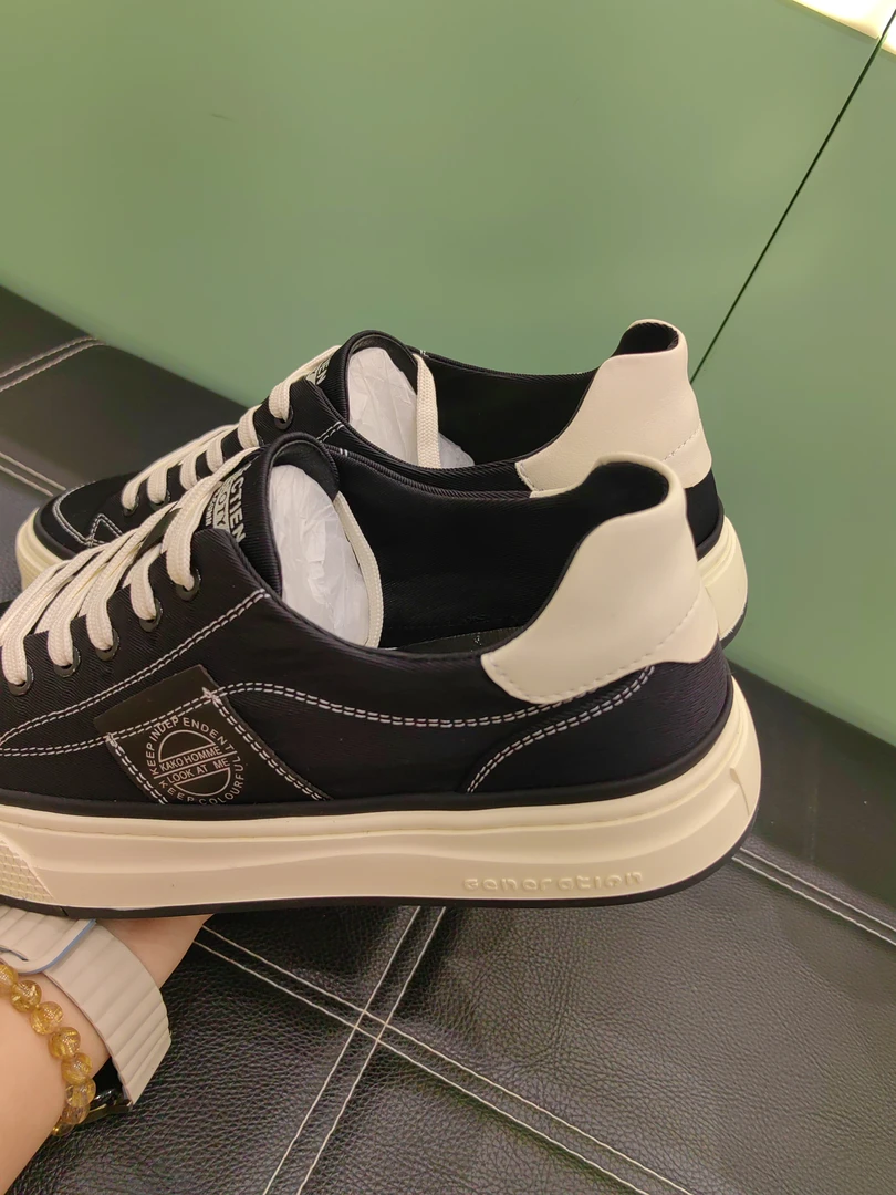 平跟百搭耐磨休闲运动圆头休闲板鞋潮流春季帆布鞋