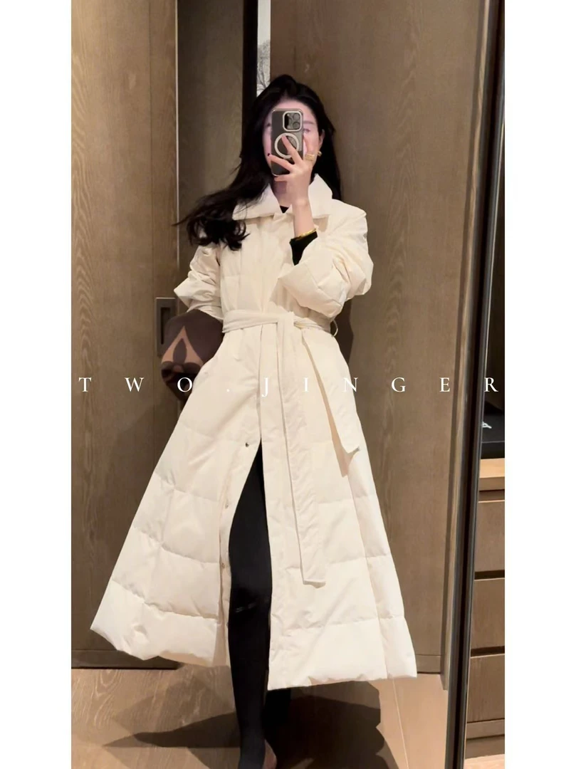 二静子 极简约静奢（艺珍）颜值控显瘦气质修身羽绒服HG1966