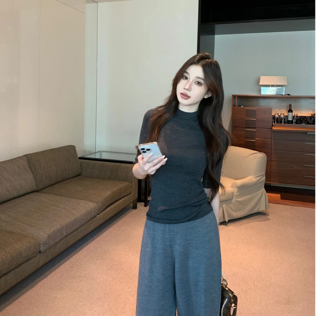 【Yinkoo】 老钱风早春扬子针织纱线亲肤半袖半高领纯色打底衫T恤