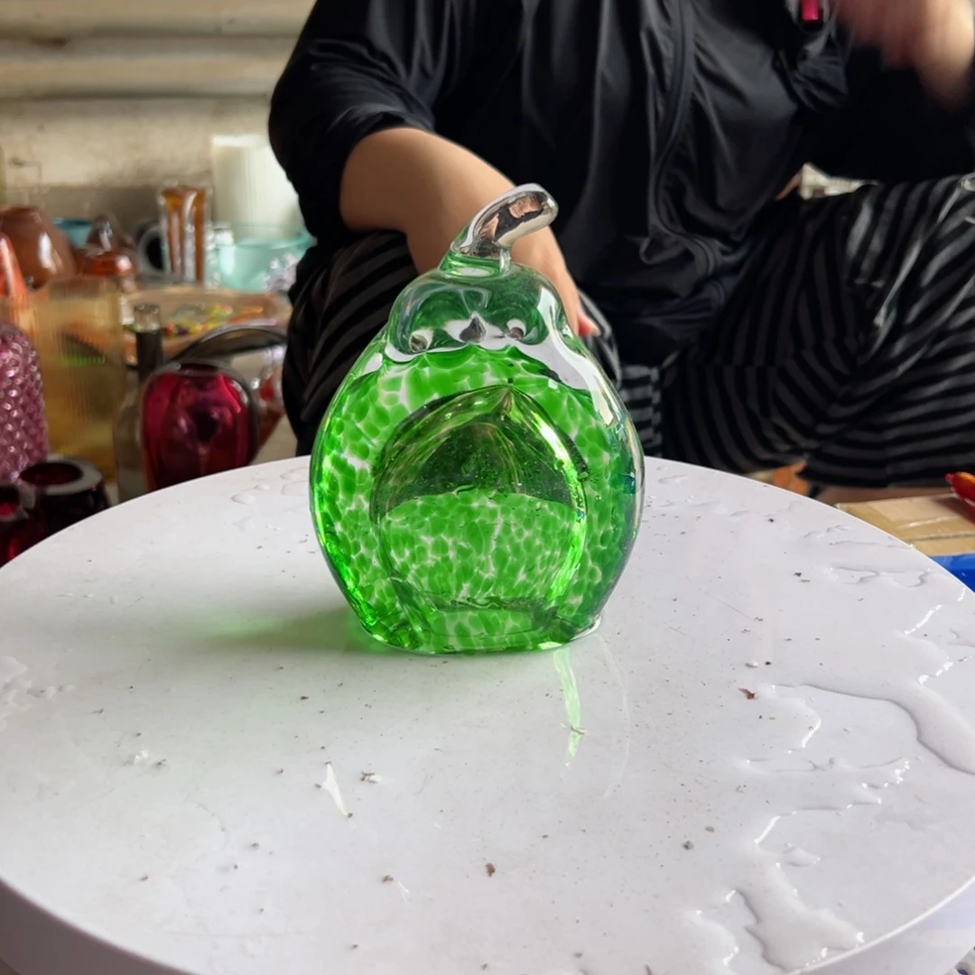 绿色高度16琉璃花器摆件微瑕